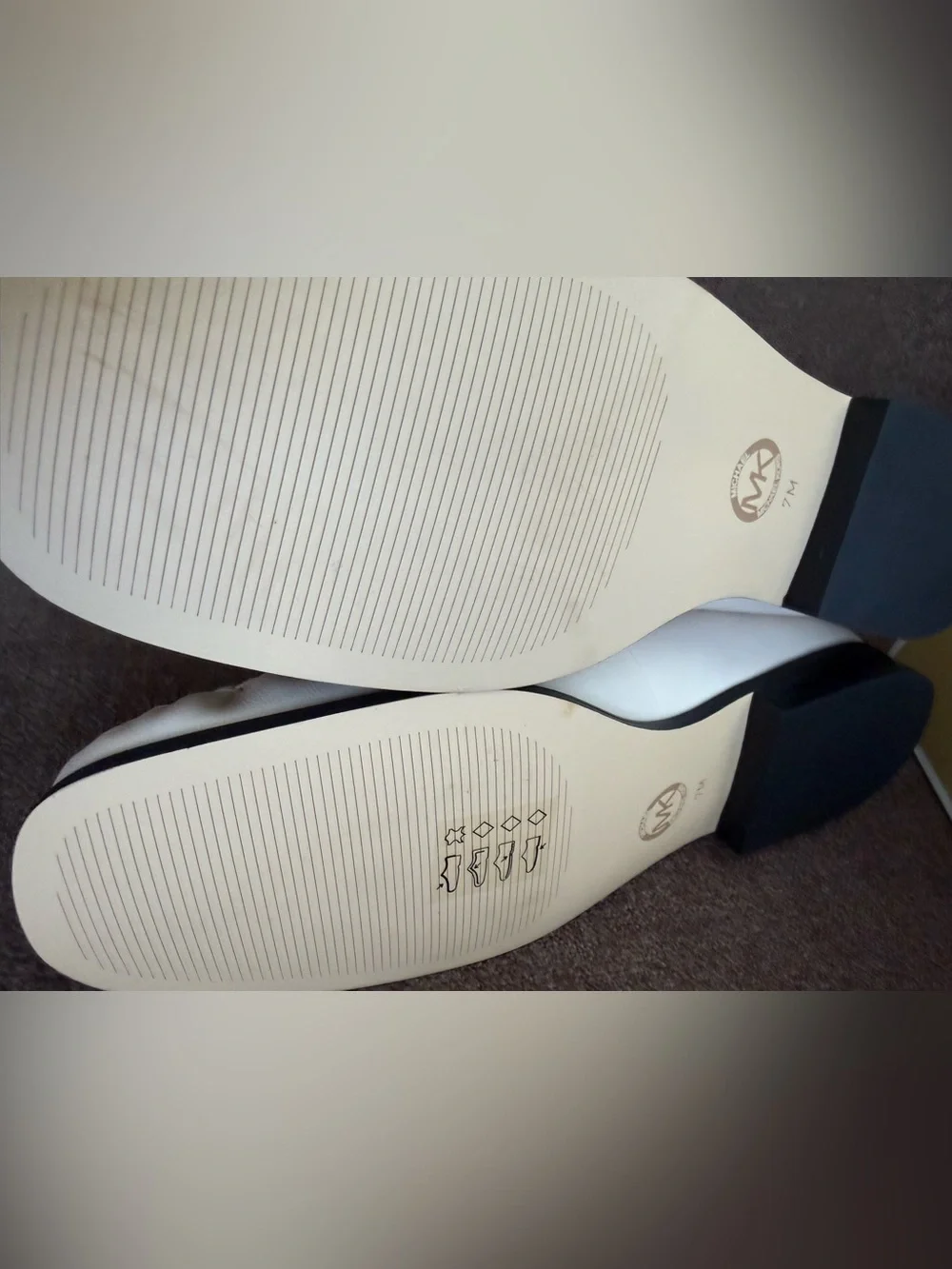Michael Kors Cream and White Leather Slip-On Loafers
